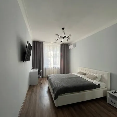 Ultracentral 2bd With Terrace * Chişinău