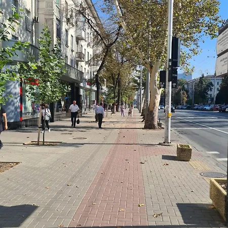 Ultracentral 2bd With Terrace *
